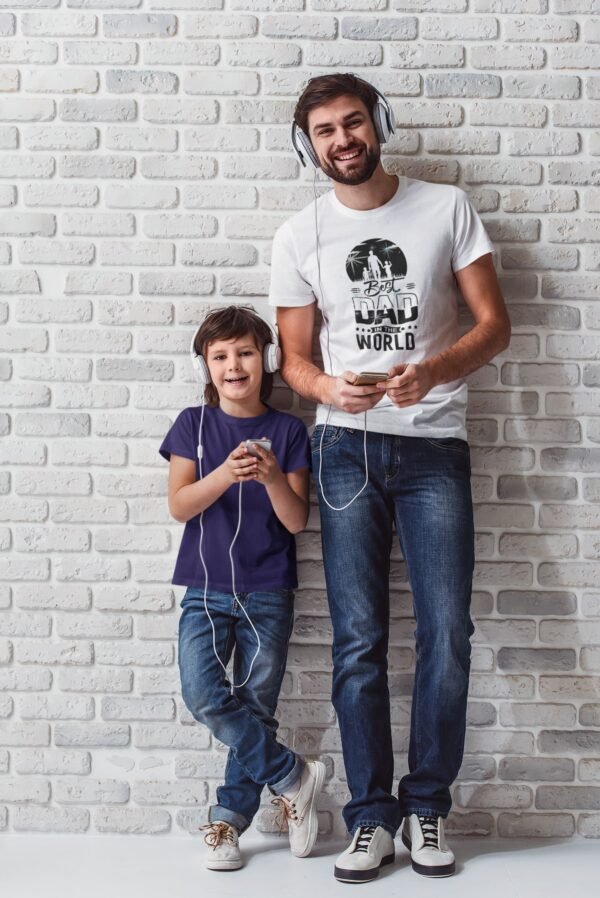 Best Dad in the World T-Shirt Father's Day Tee