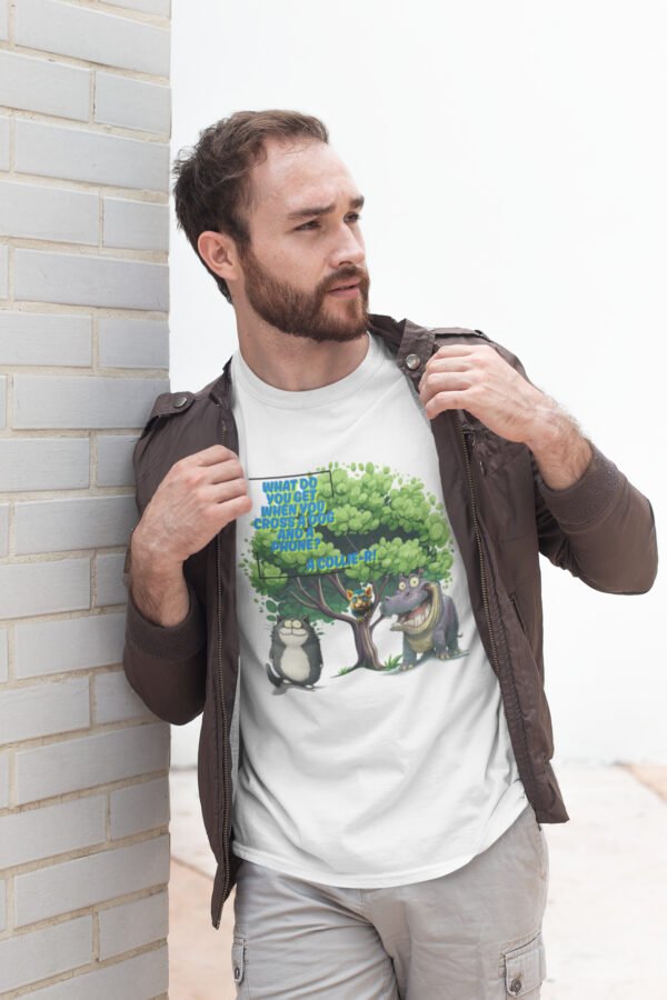 Fun Animal Graphic Tee, Casual Unisex T-Shirt, Nature Lovers Shirt, Gift for Wildlife Enthusiasts, Cute Animal Apparel
