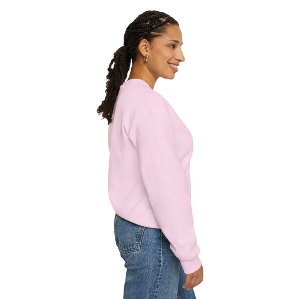 Summer Girl Crewneck Sweatshirt, Trendy Unisex Fashion, Relaxed Style, Perfect Gift for Her, Casual Wear, Beach Vibes