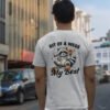 Whimsical Raccoon Graphic Tee - Funny Animal Lover T-Shirt, Gift for Friends, Casual Wear, Birthday Gift, Unisex Softstyle
