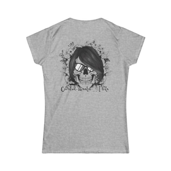 Personalized Women's Skull Graphic Tee, Perfect for Rock Fans, Casual Wear, Concerts, Halloween, An edgy style to express individuality