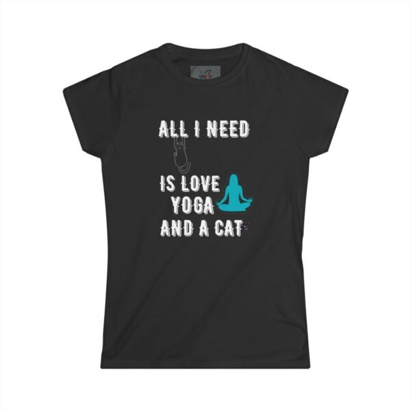 Yoga Cat Lover Tee, Perfect for Yoga Enthusiasts, Cat Lovers, Gift for Pet Owners, Relaxed Style, Everyday Wear