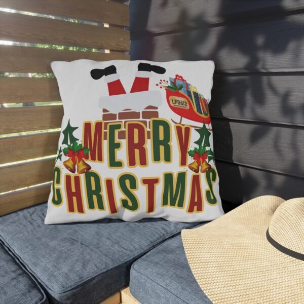 Merry Christmas Outdoor Pillow, Christmas pillow, holiday décor, outdoor cushion, vintage Christmas design