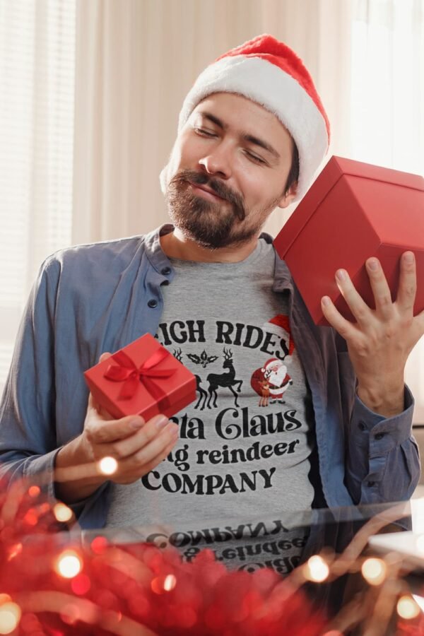 Sleigh Rides Santa Claus Flying Reindeer Company T-Shirt, Classic Crew, Casual Holiday Fashion