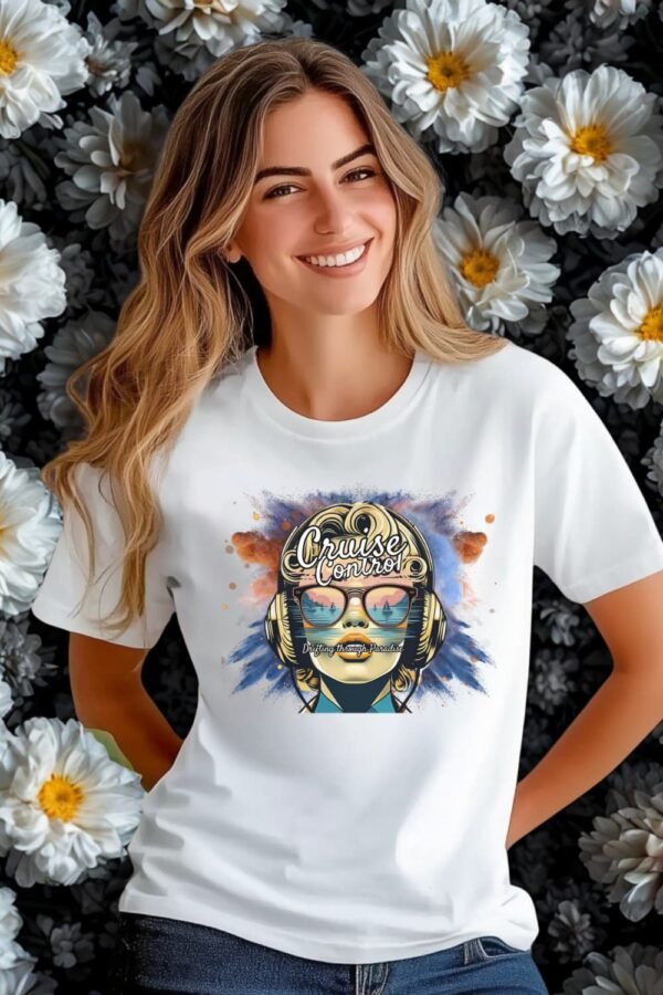 Cruise To Paradise Women's T-Shirt, Tropical Vacation Sunglasses Floral Graphic Tee