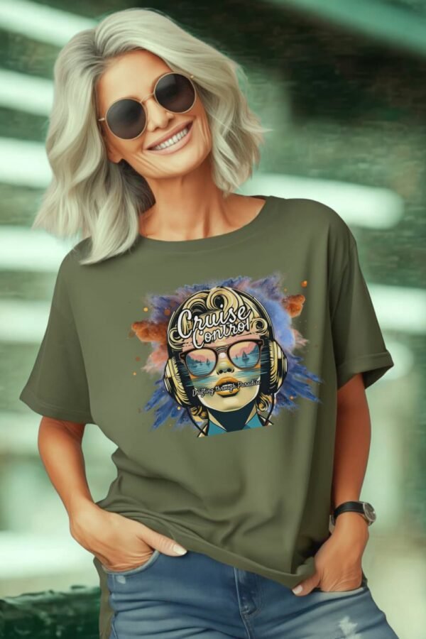 Cruise To Paradise Women's T-Shirt, Tropical Vacation Sunglasses Floral Graphic Tee