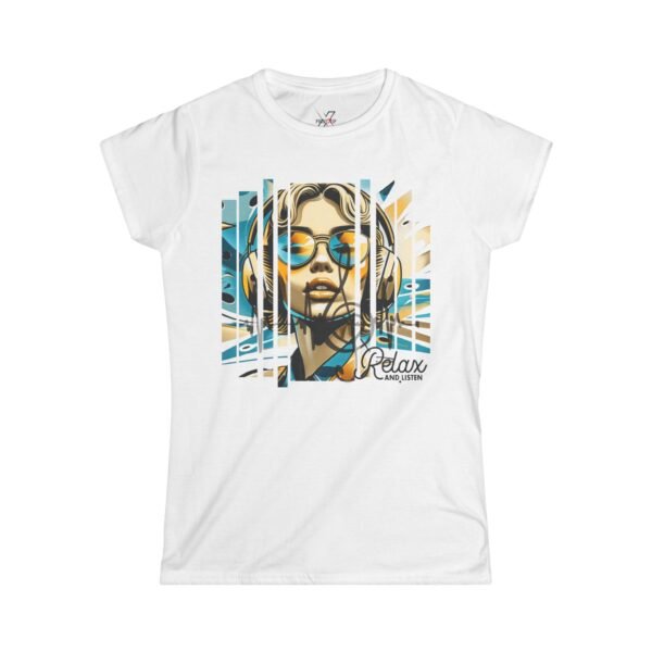 Women’s Coastal Softstyle Tee Lightweight, Breathable Beach Vibes Shirt for Everyday Comfort, Women’s Graphic Tee, Retro Sunglasses Portrait Tee