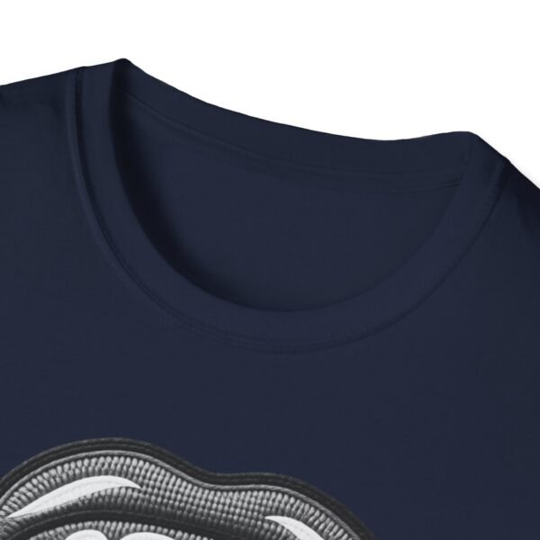 Unisex Retro T-Shirt Go Vegan, Featuring a Large Design, Eye-Catching Message, Embroidered Thread Effect.