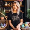 “Best Mom” Vintage Tee, A Warm Reminder She Can Wear Every Day “Best Mom” Vintage Tee, A Warm Reminder She Can Wear Every Day
