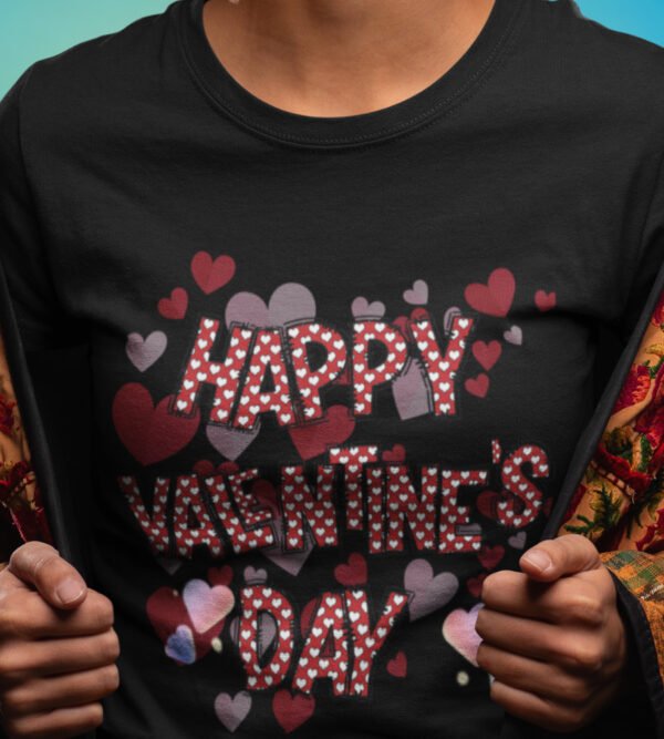 Happy Valentine’s Day T-Shirt, Cute Heart Pattern Valentine Tee, Women’s T-Shirt