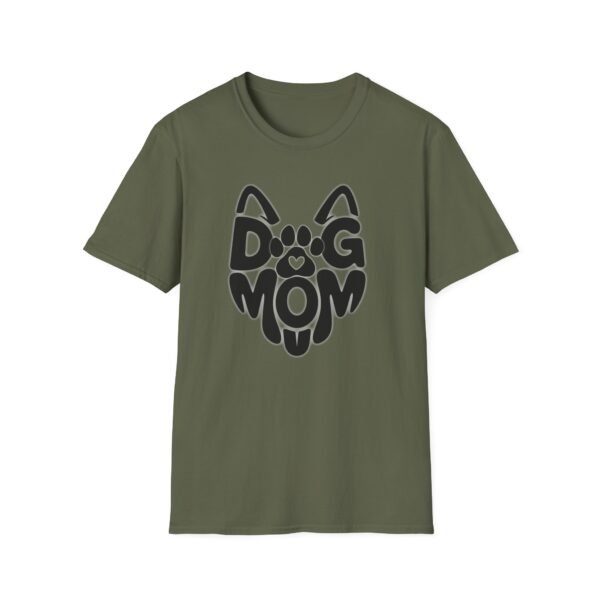 Dog Mom T-Shirt, Cute Paw Heart Graphic Tee for Dog Lovers