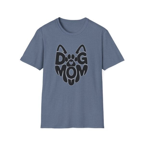 Dog Mom T-Shirt, Cute Paw Heart Graphic Tee for Dog Lovers