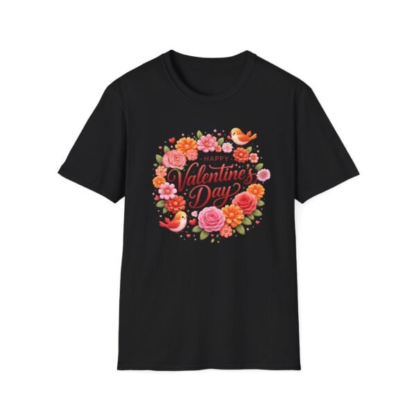 7936100622677329695_2048.jpeg Valentine’s Day Floral Heart T-Shirt for Women – Soft Romance, Timeless Style