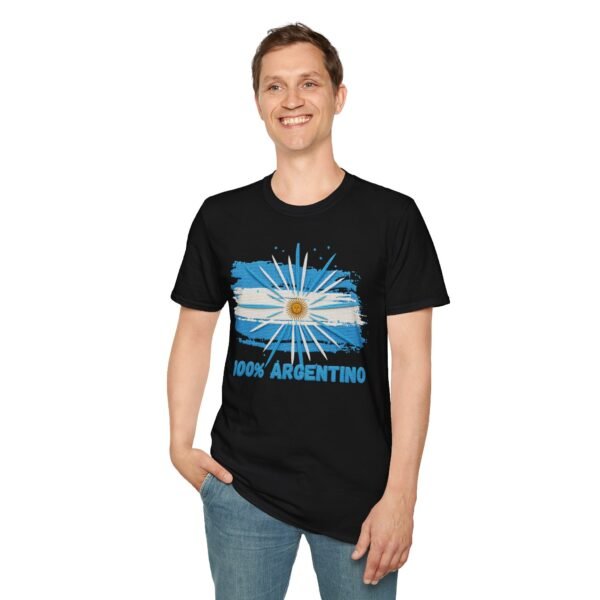 100% Argentino T-Shirt,  Distressed Argentina Flag Tee, Thread-Style Effect