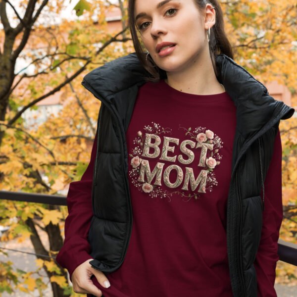 💖 Wrapped in Love: Mom Long Sleeve Tee – Comfort She’ll Feel Every Day