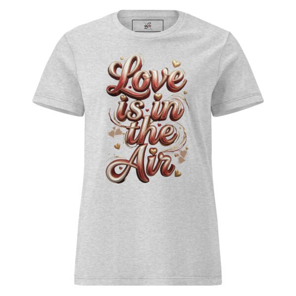 Effortless Style, Everyday Comfort — Your New Favorite Women’s Tee